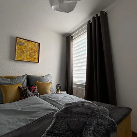 45 - Moderne 2 Zimmer-wohnung Ruhige Lage Nahe Zentrum Und Bahnhof Mit Küche, Wlan Und Komfort Wittenberge